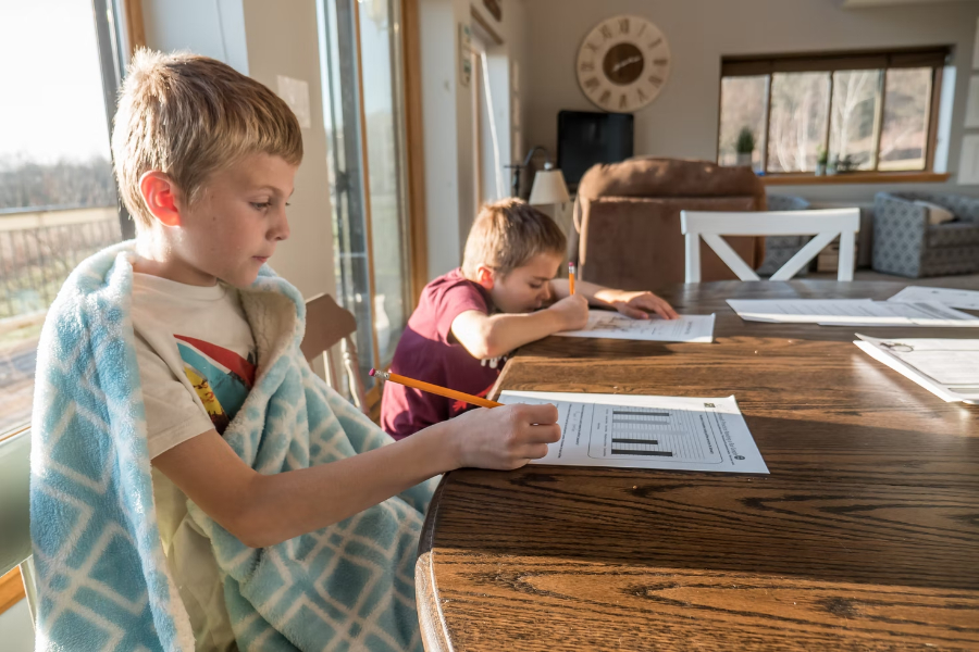 Homeschooling – áno, alebo nie? Alebo výhody a nevýhody domáceho vzdelávania